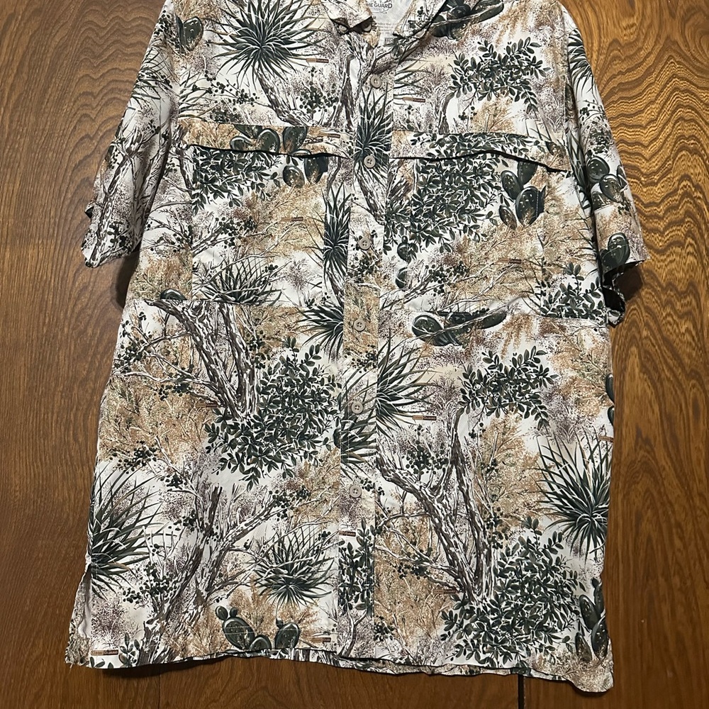 Game Guard Camo Print Men's Casual Button Down Shirt